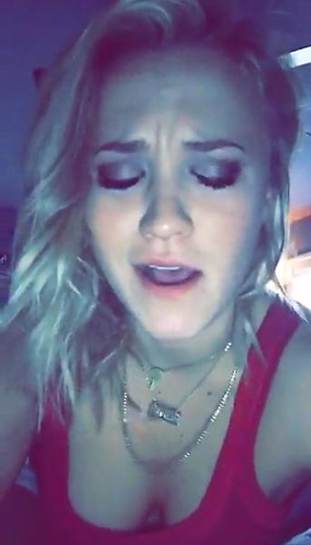 Emily Osment 11 pics